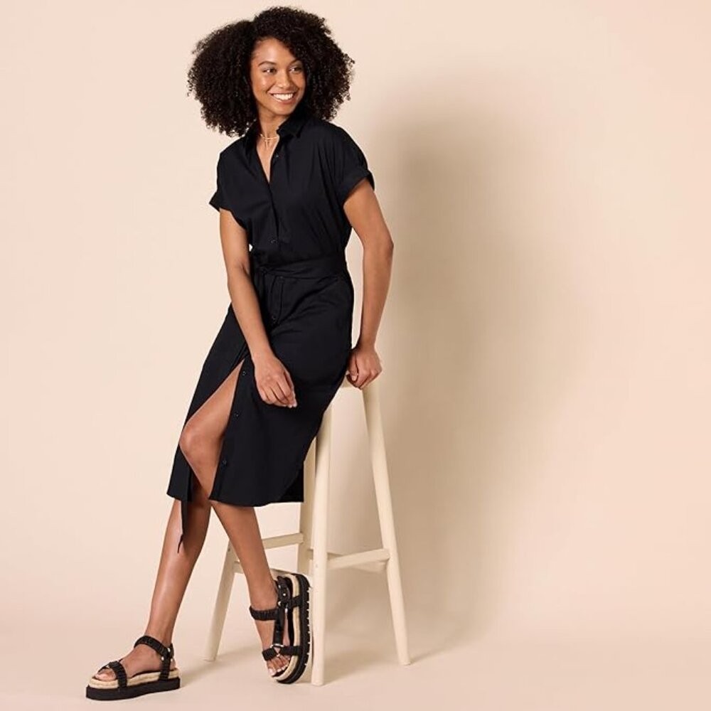 Amazon Essentials Women's Short Sleeve Button Front Belted Shirt Dress, Black, S